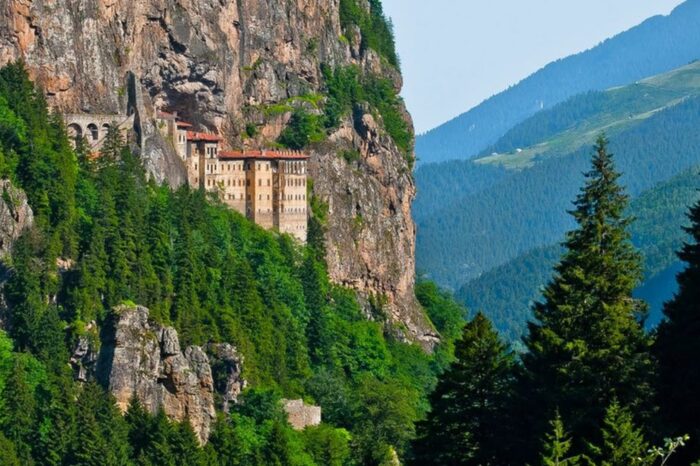 TRABZON SÜMELA MANASTIRI TURU
